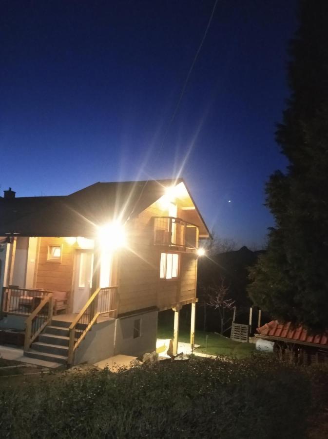 Apartman Civovic Rudnik Kačerski Exterior foto