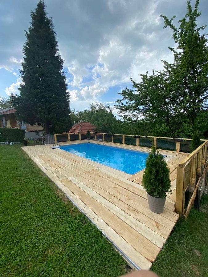 Apartman Civovic Rudnik Kačerski Exterior foto