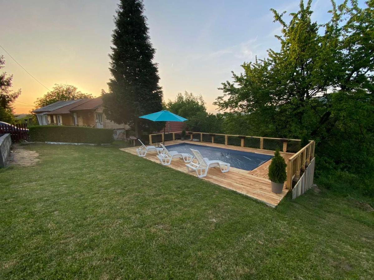 Apartman Civovic Rudnik Kačerski Exterior foto