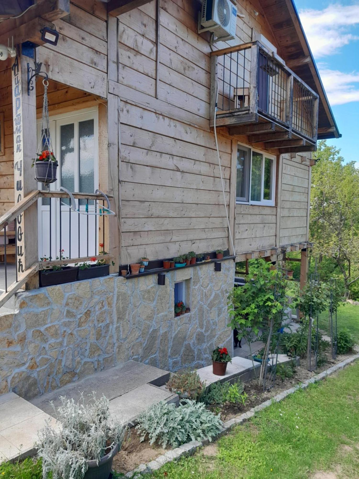 Apartman Civovic Rudnik Kačerski Exterior foto